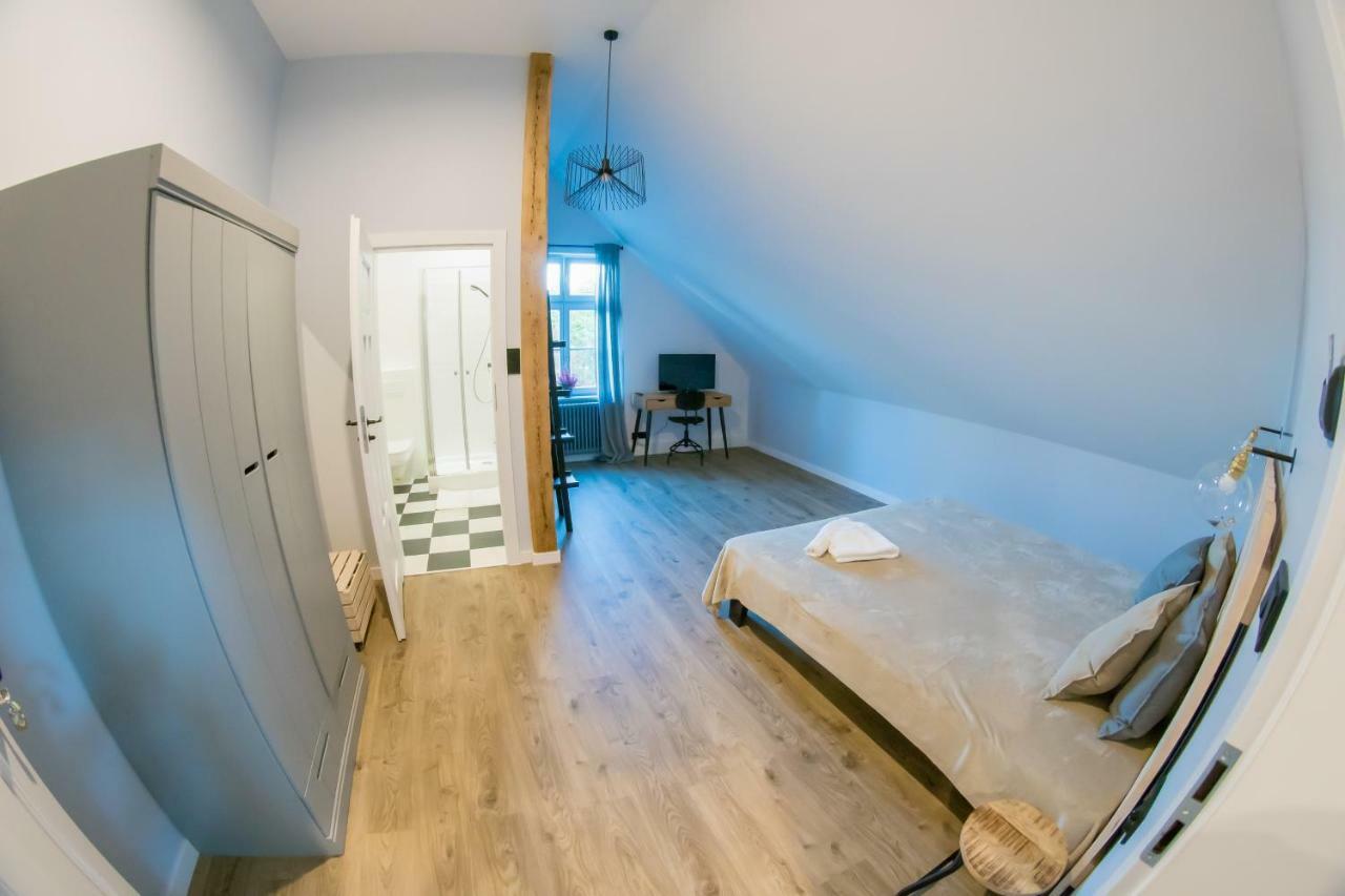 Palac I Folwark Brzeznica Brzeznica  Extérieur photo